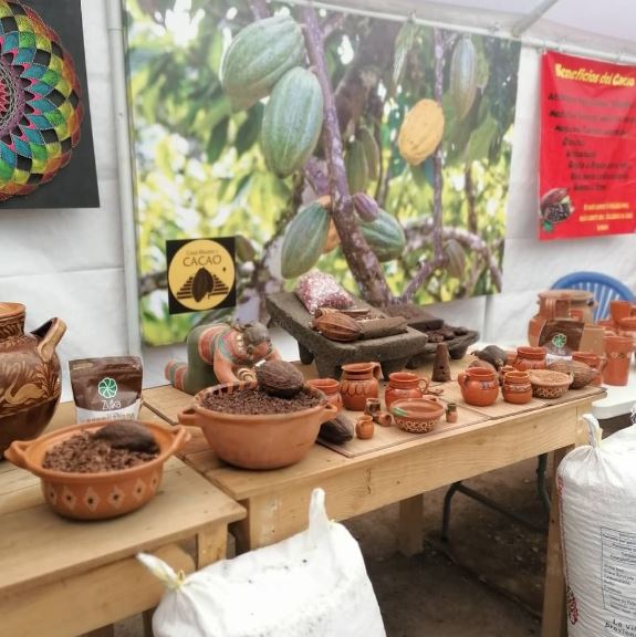 cacao tasting with a local teotihuacan guide